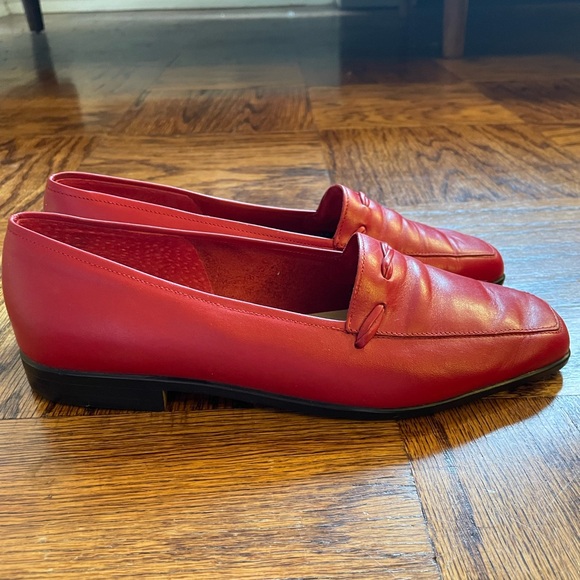Westies Bright Red Loafers - Picture 3 of 6